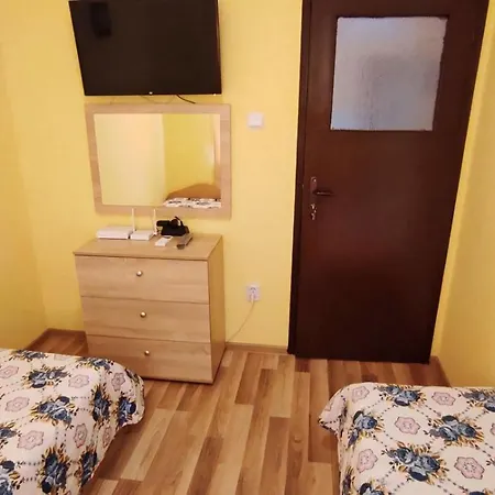сиракови Appartement *